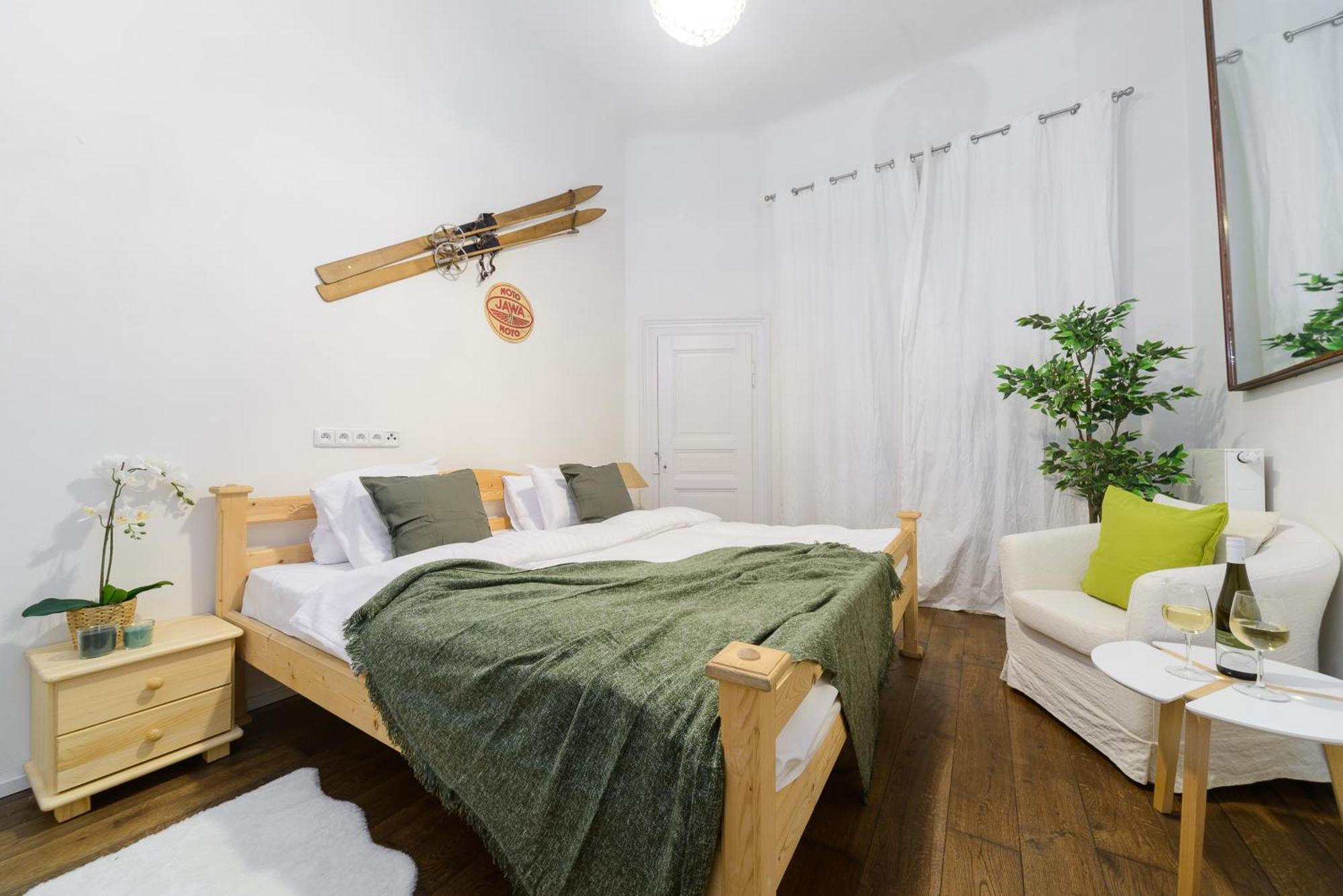 Premium Apart With A Balcony Prague Apartment Ngoại thất bức ảnh